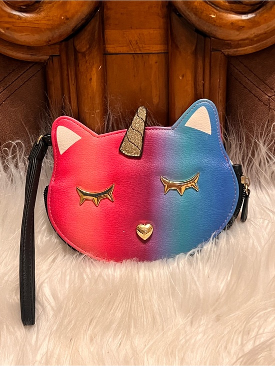 Betsey Johnson Handbags - Betsey Johnson Kids Unicorn Cat Pink, Purple, Blue Gradient wristlet bag